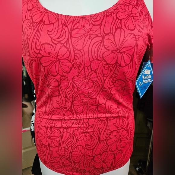 #318 Shore Shapes - Coral Swimsuit w floral design Size: 18W - Picture 9 of 9
